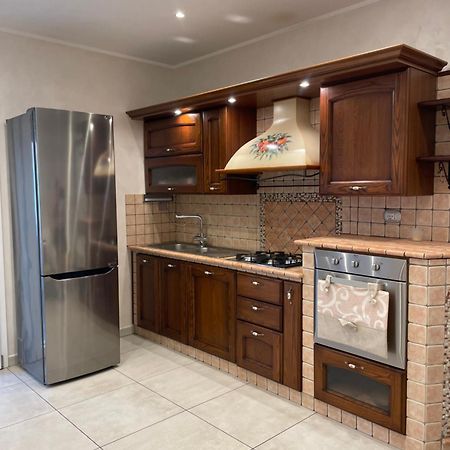 Home With Parking Near The Airport And Beach Fiumicino Esterno foto