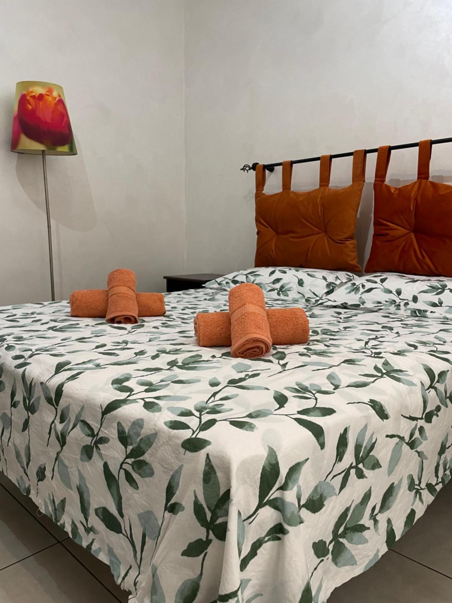 Home With Parking Near The Airport And Beach Fiumicino Esterno foto