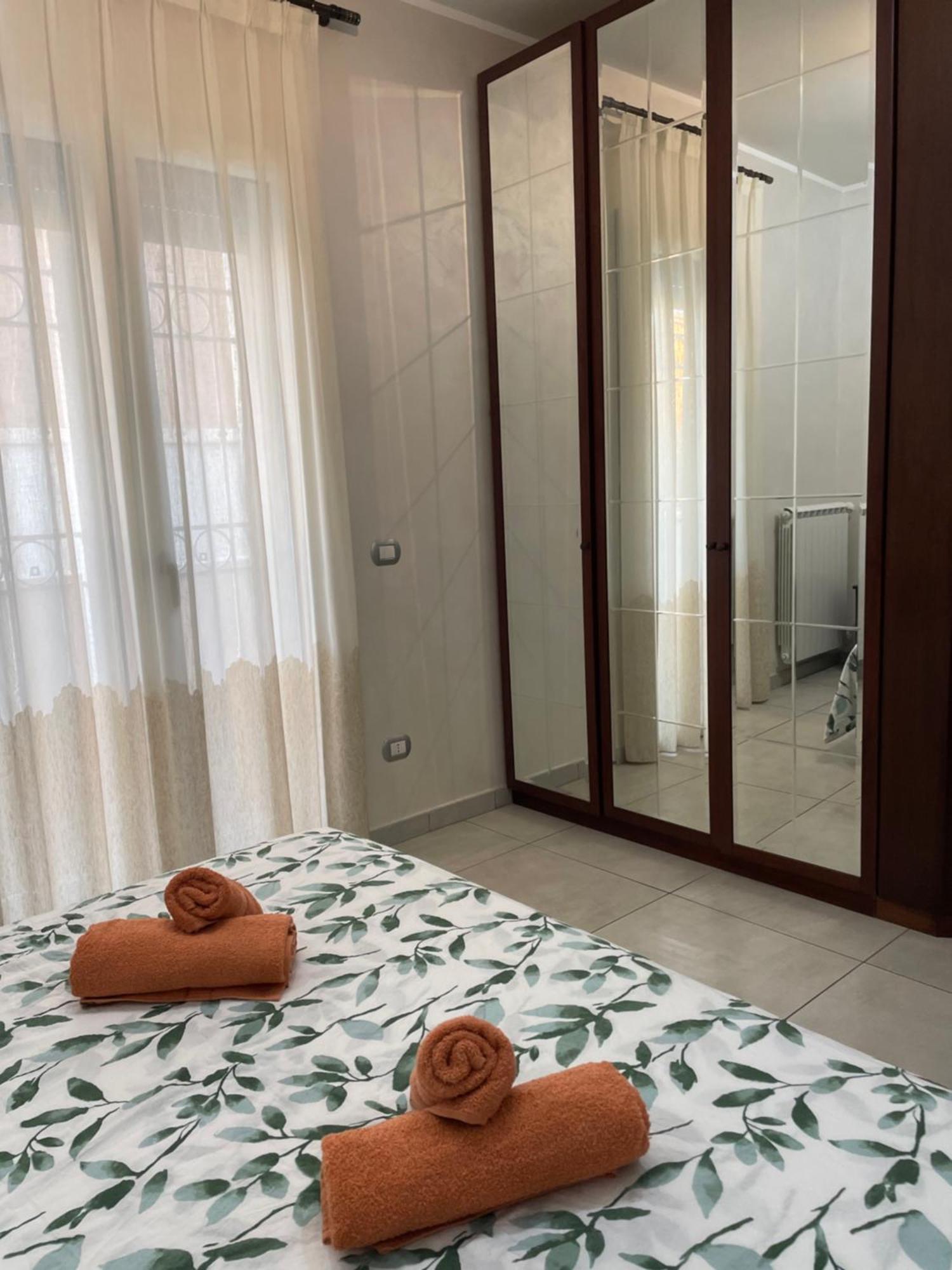 Home With Parking Near The Airport And Beach Fiumicino Esterno foto