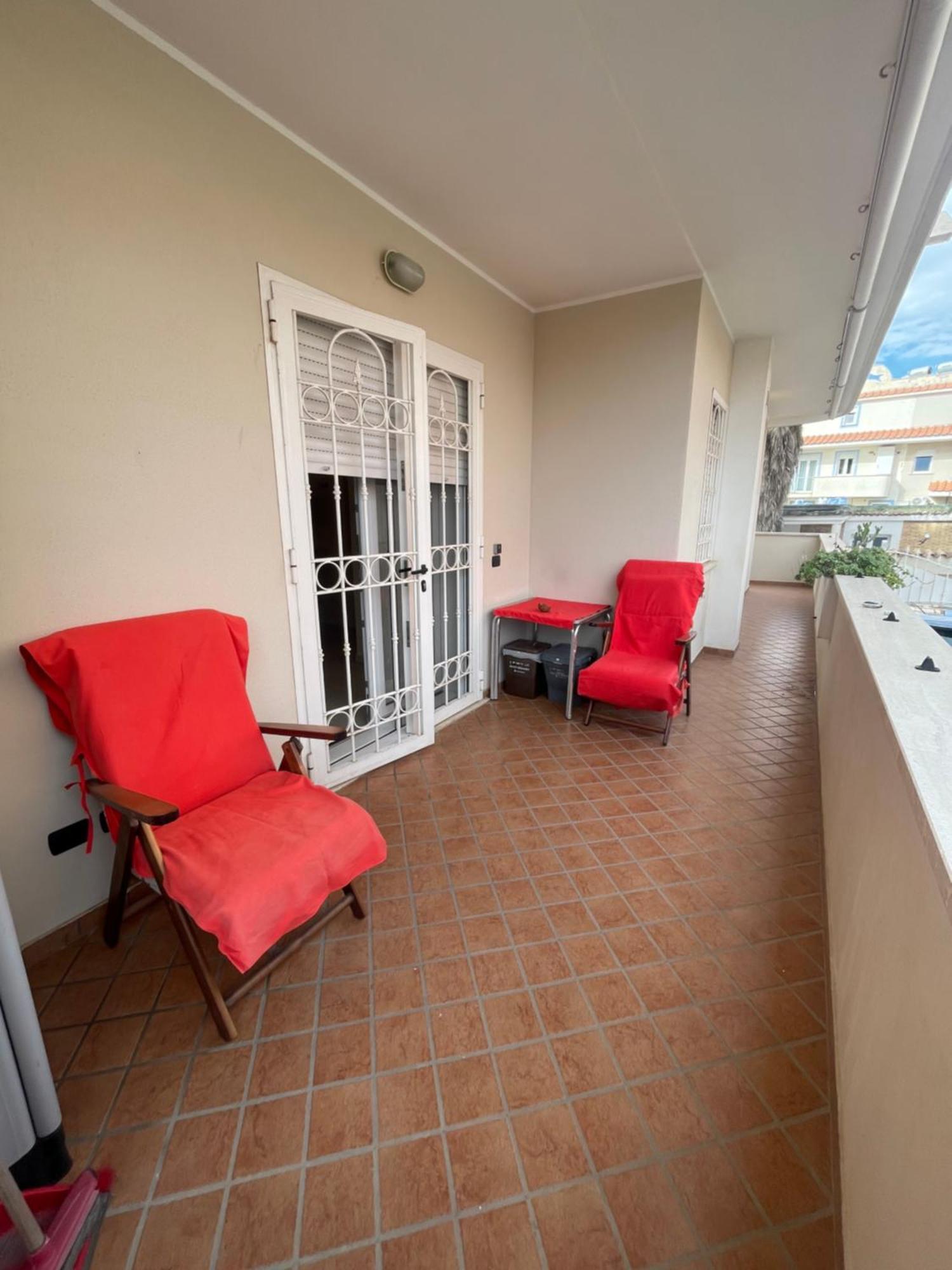 Home With Parking Near The Airport And Beach Fiumicino Esterno foto
